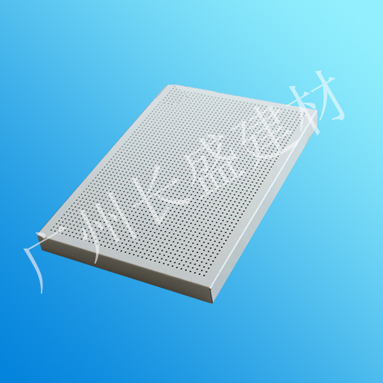 沖孔鋁蜂窩板